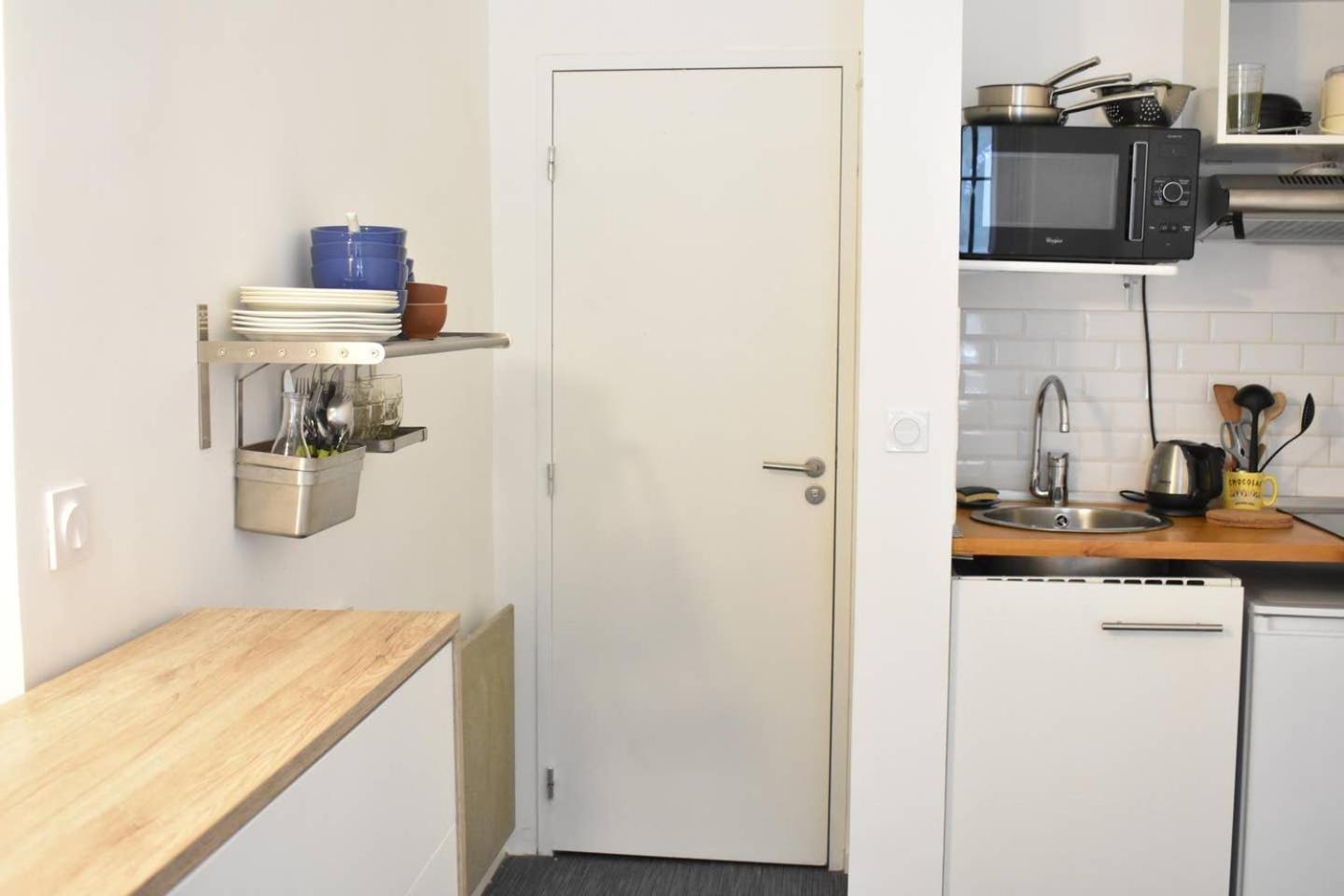 Functional In Apartment Paris