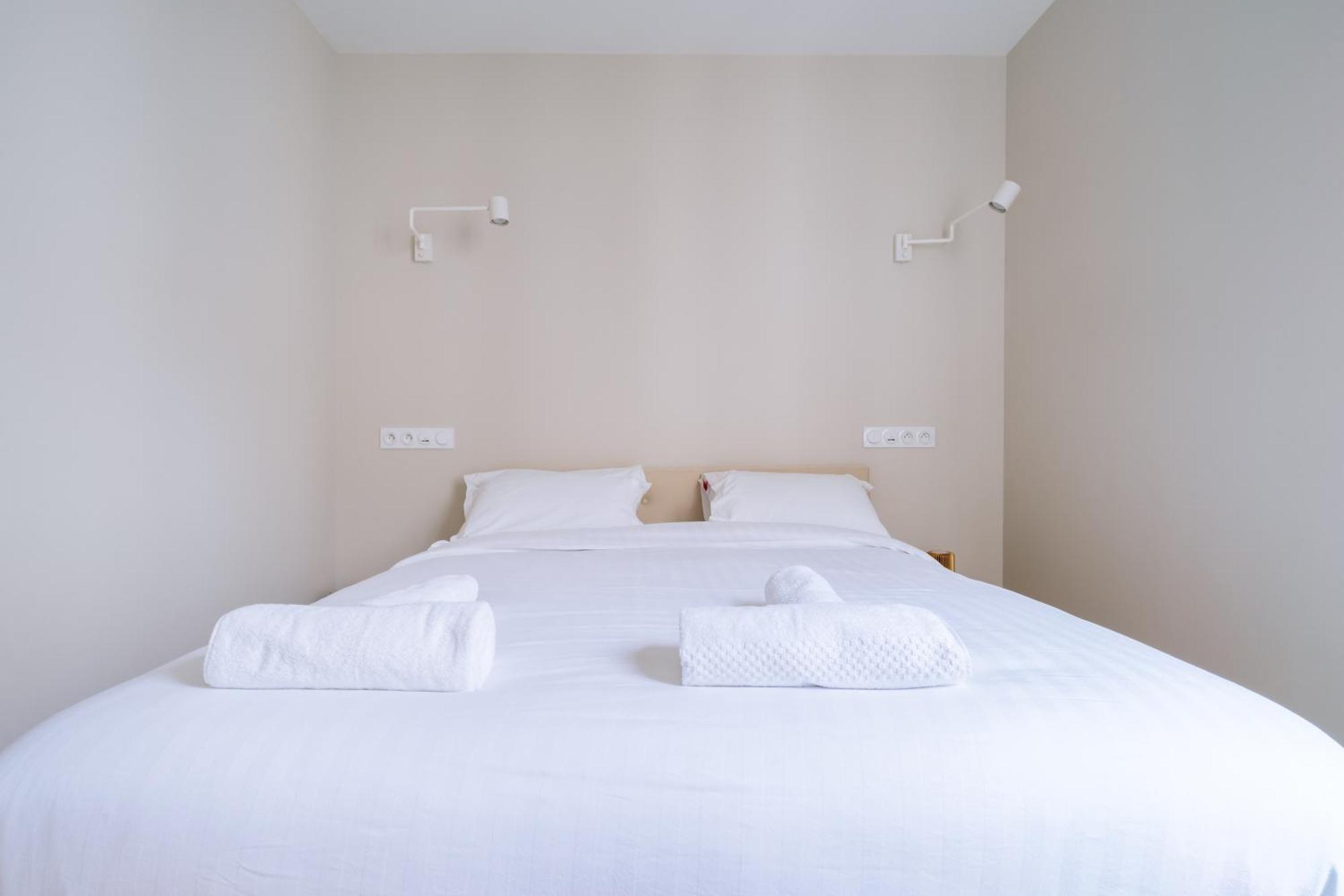 Welcoming 1 Bedroom In Apartamento Paris