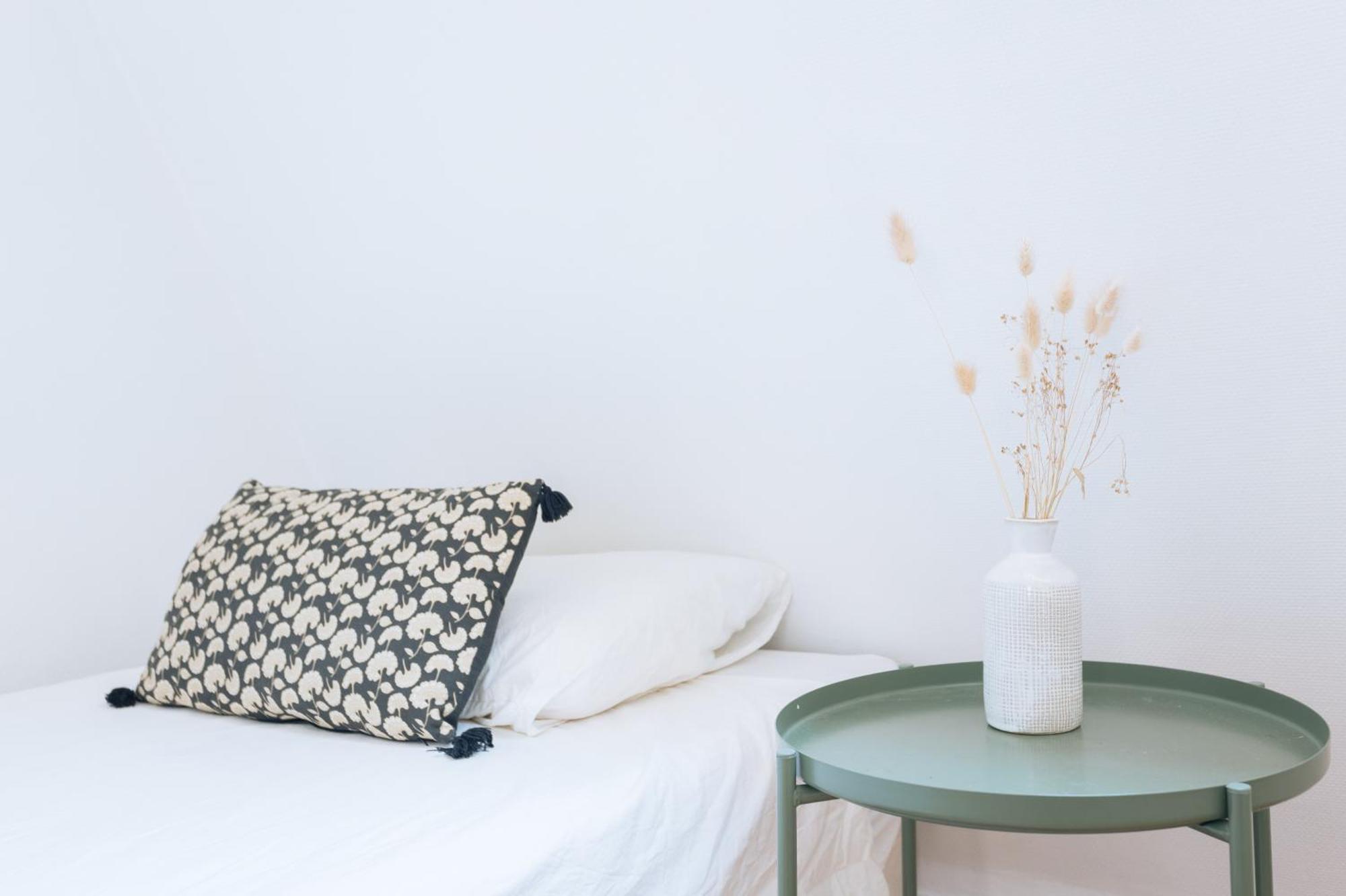 Ideally Located 2bd For 3 With Balcony&view Paris