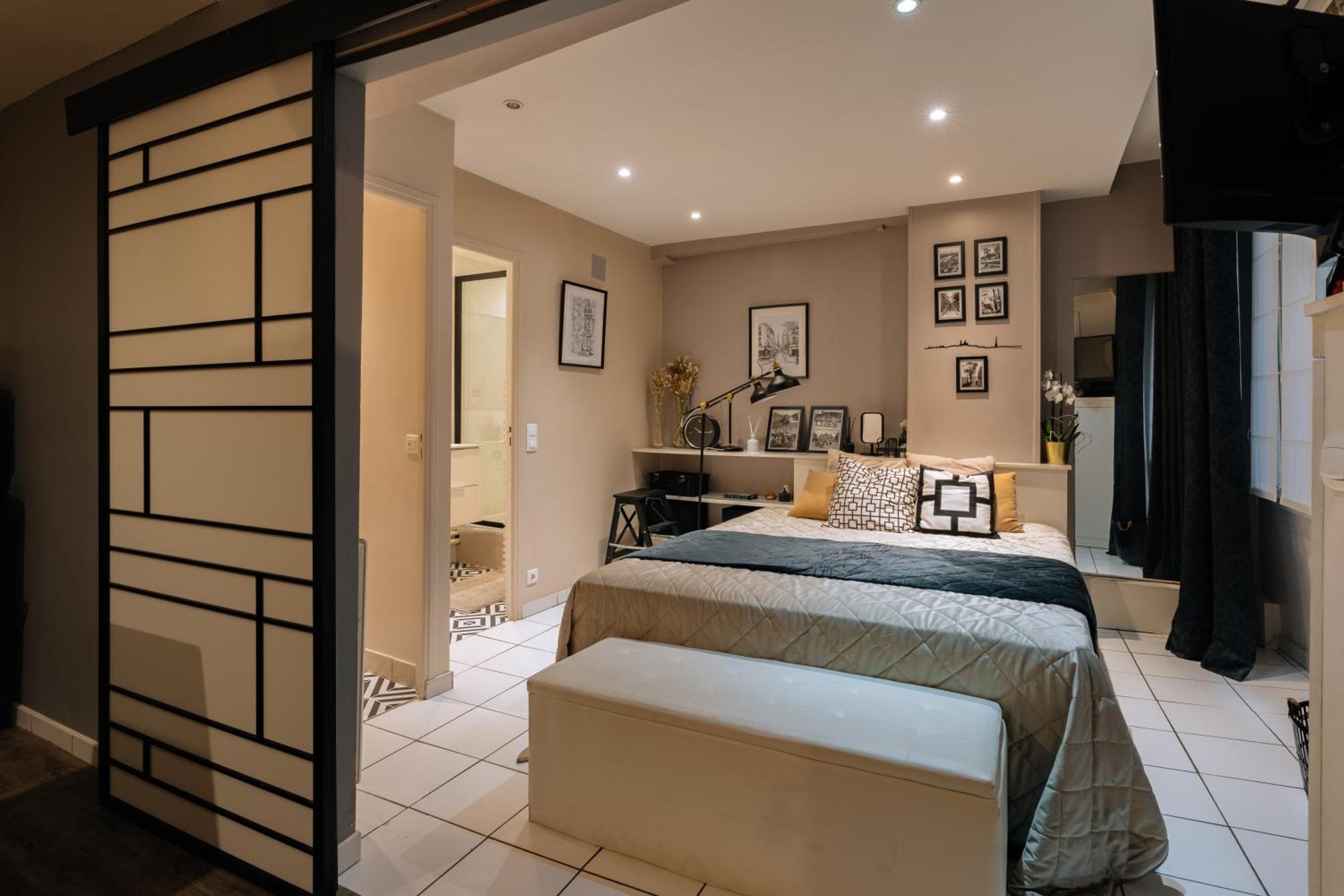 Chic & Stylish 1bd Apart Louvre-rivoli! Appartement Paris