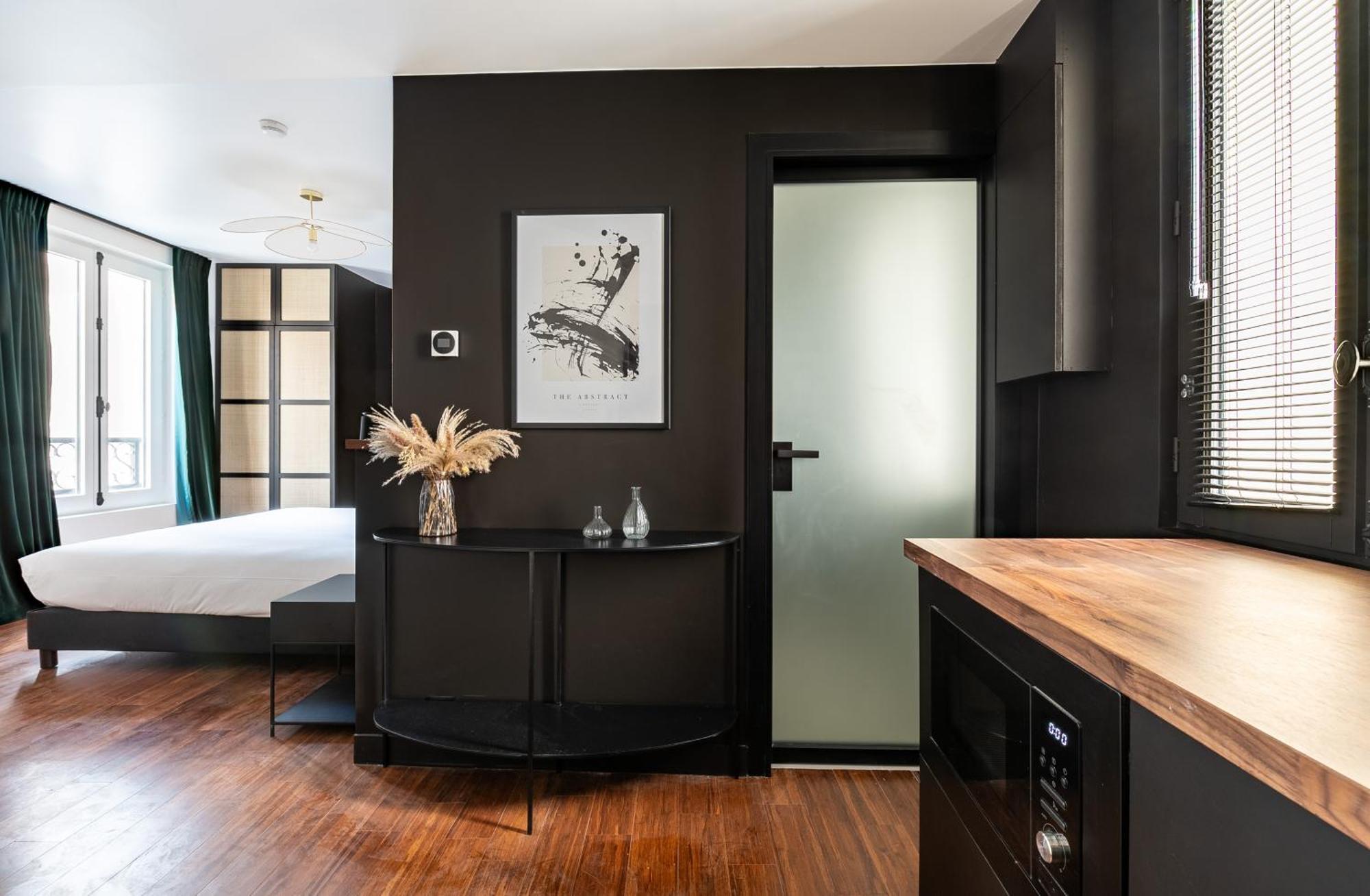 Apartment Makom Montmartre