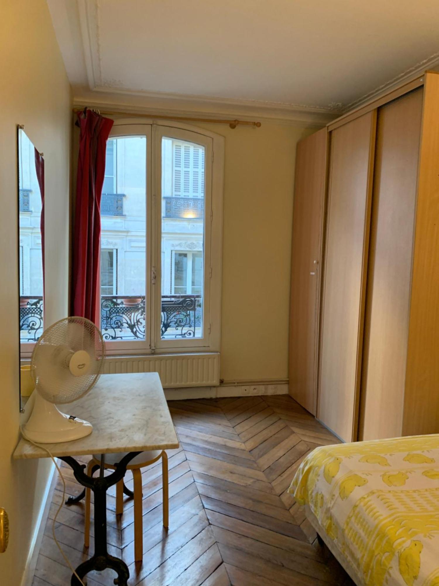 Chaleureux 3 Pieces Haussmanien Au Coeur Du Quartier Latin *