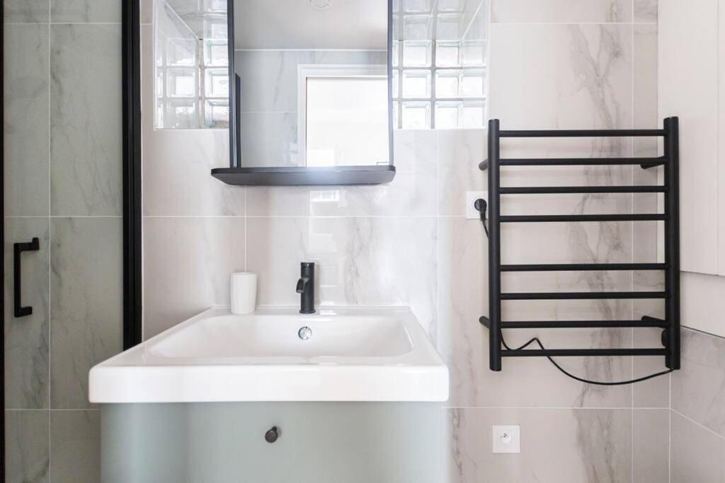 Apartment Superb And Design Near The Eiffel Tower Paris