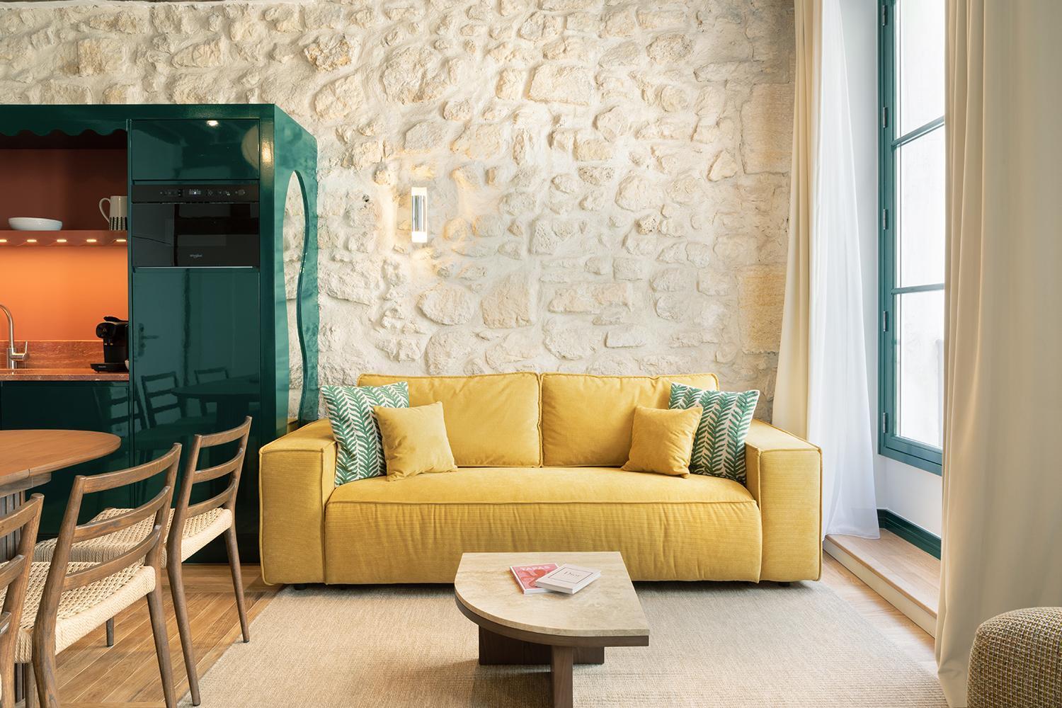 Apartment Collection Serviced In Notre Dame - Rue Savoie Paris