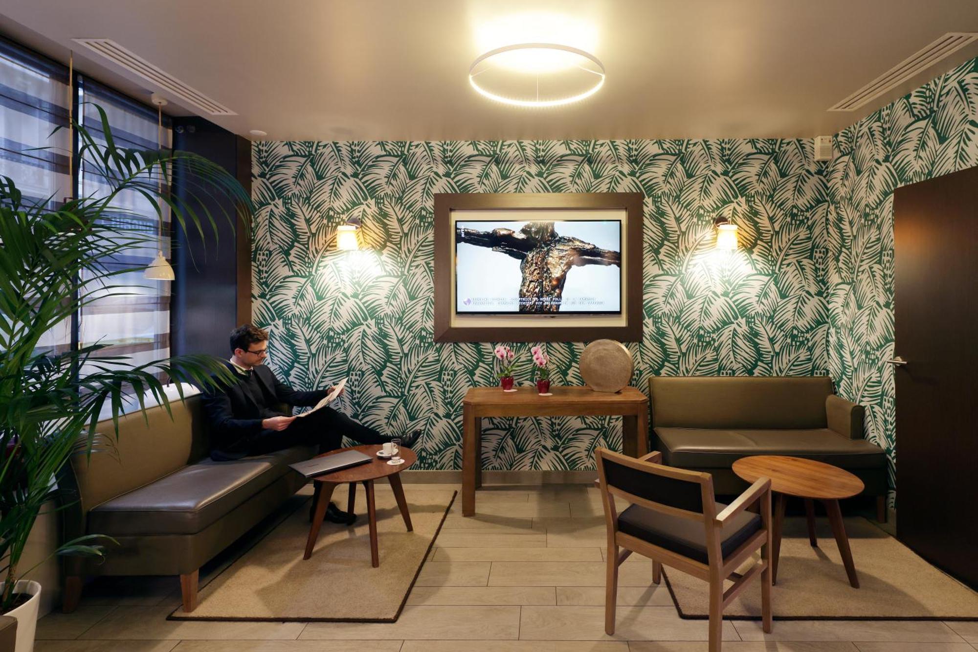 Eden 4* Paris