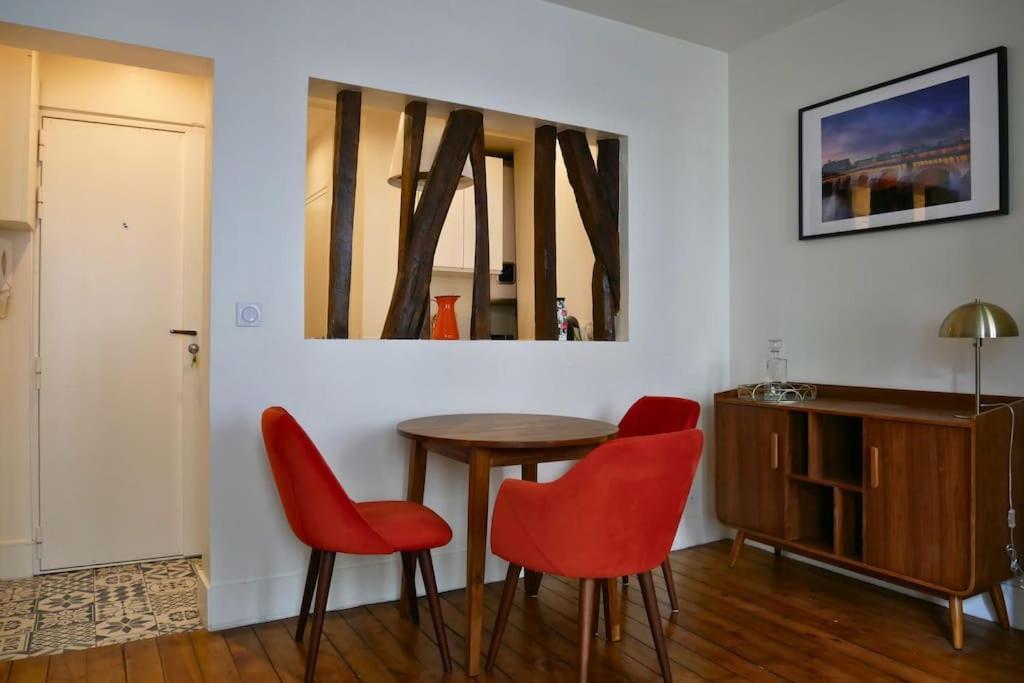 One Bedroom Batignolles Paris