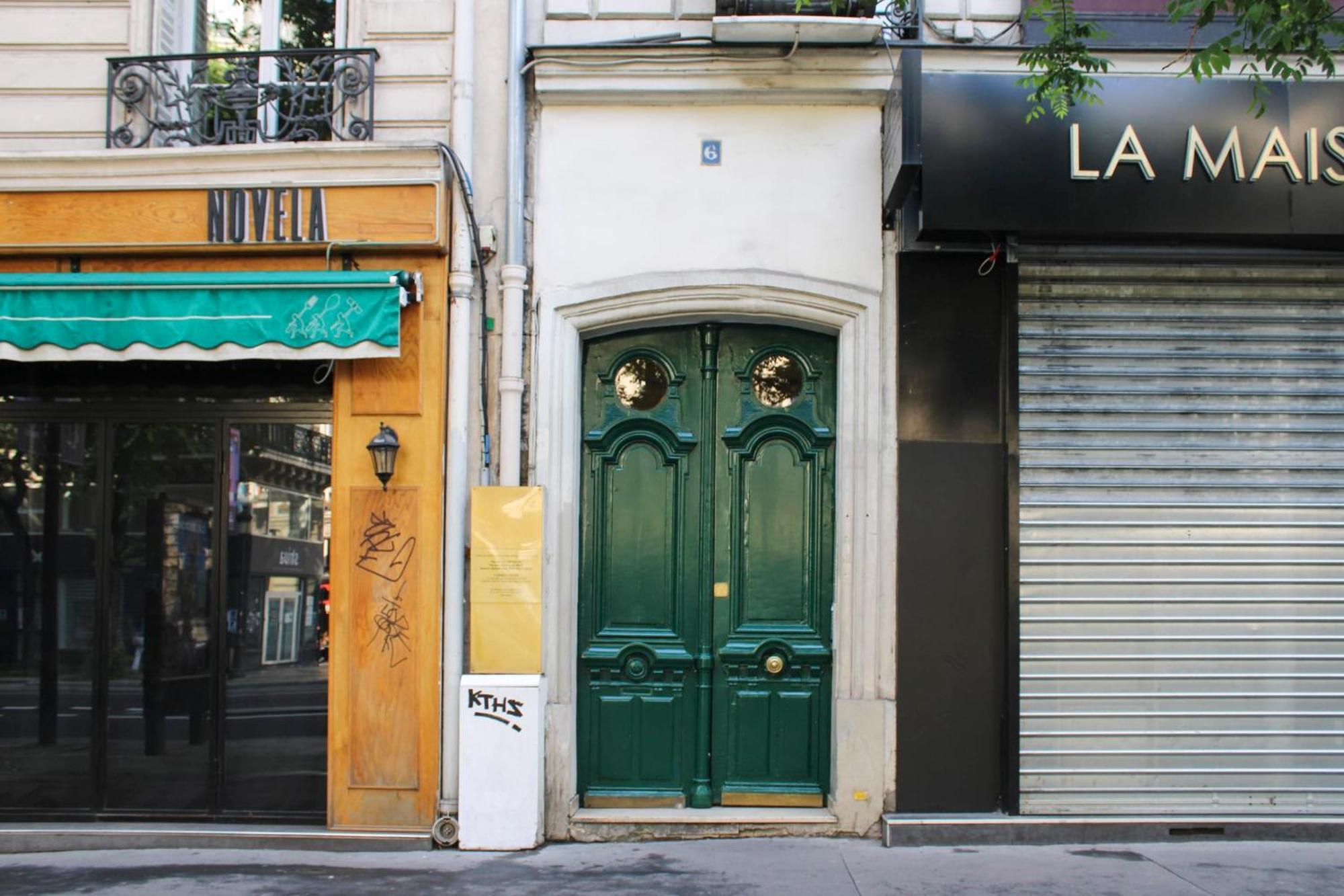 Beautiful And Spacious In The 10th Paris