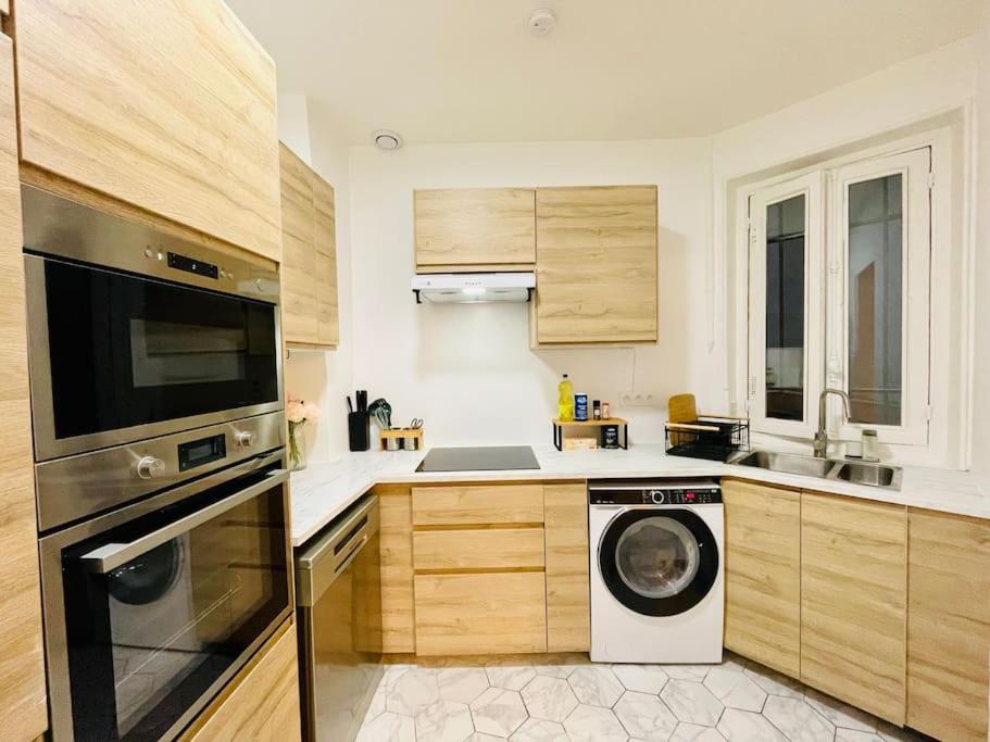 Apartment De Luxe Juste A Cote Des Champs-elysees