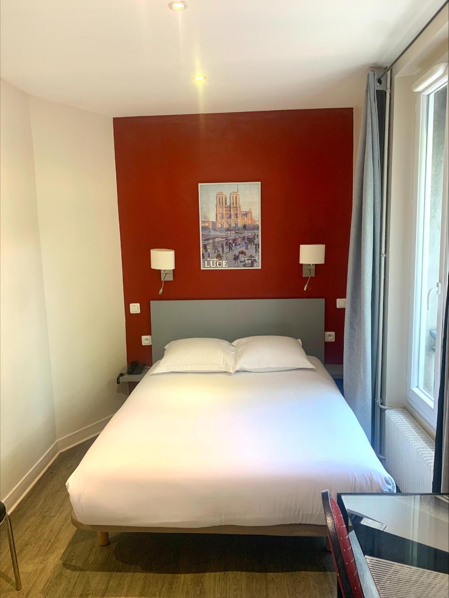 Hipotel Belgrand Mairie Du 20eme 3* Paris