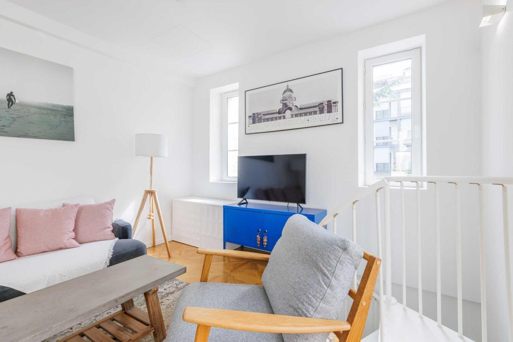 1 Bdr -4p 16th Near Trocadero Appartement