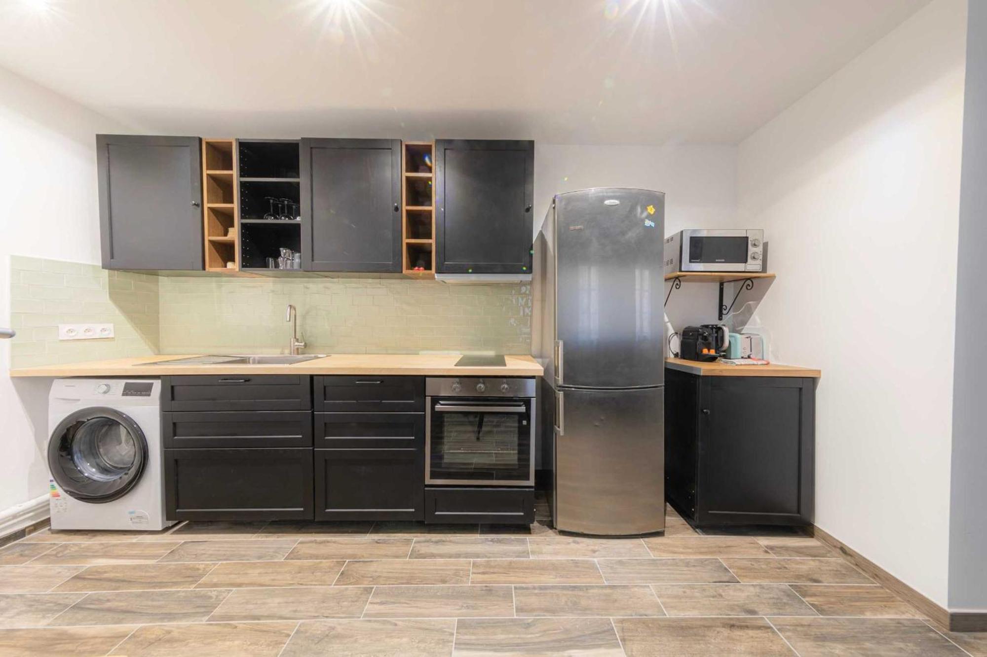 Urban Refuge In The Heart Of The Marsh 1bdr - 3p *