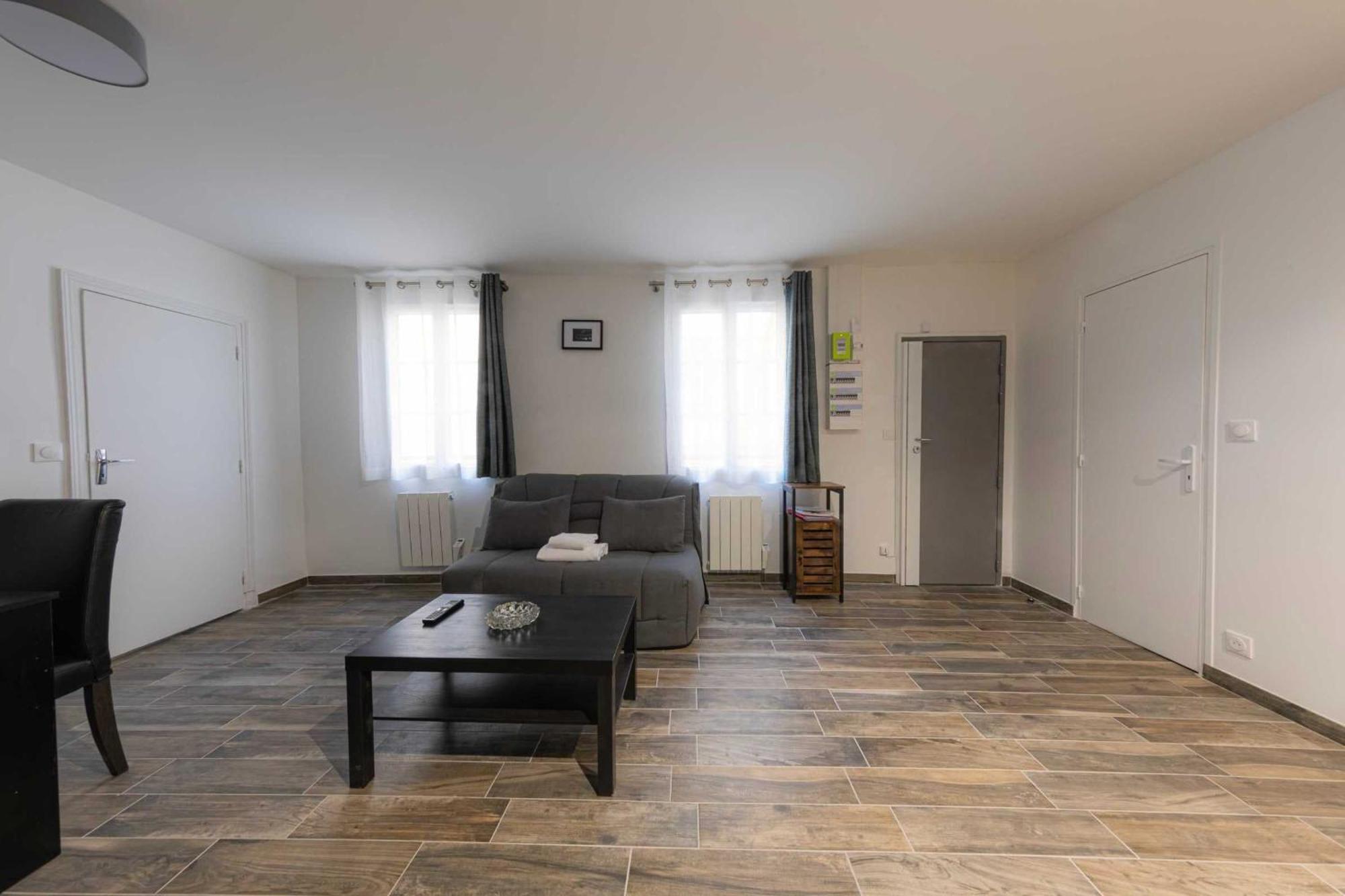 Urban Refuge In The Heart Of The Marsh 1bdr - 3p Apartment *