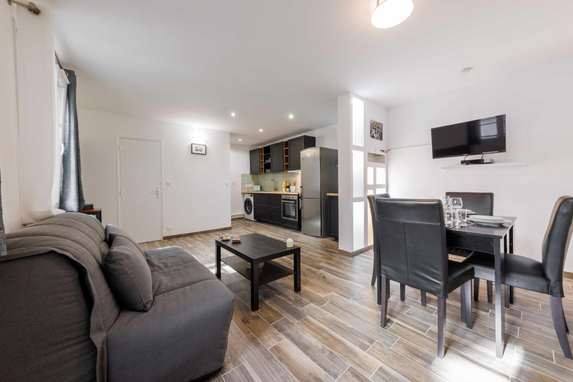 Urban Refuge In The Heart Of The Marsh 1bdr - 3p Paris