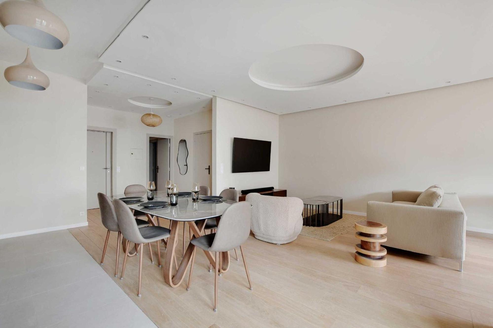 Appartement Modern Elegance A Stone's Throw From The Arc De Triomphe Paris