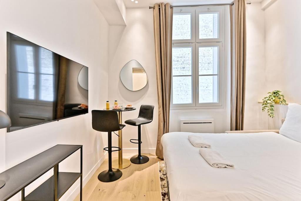 Chic Au Centre Du Sentier Apartamento *