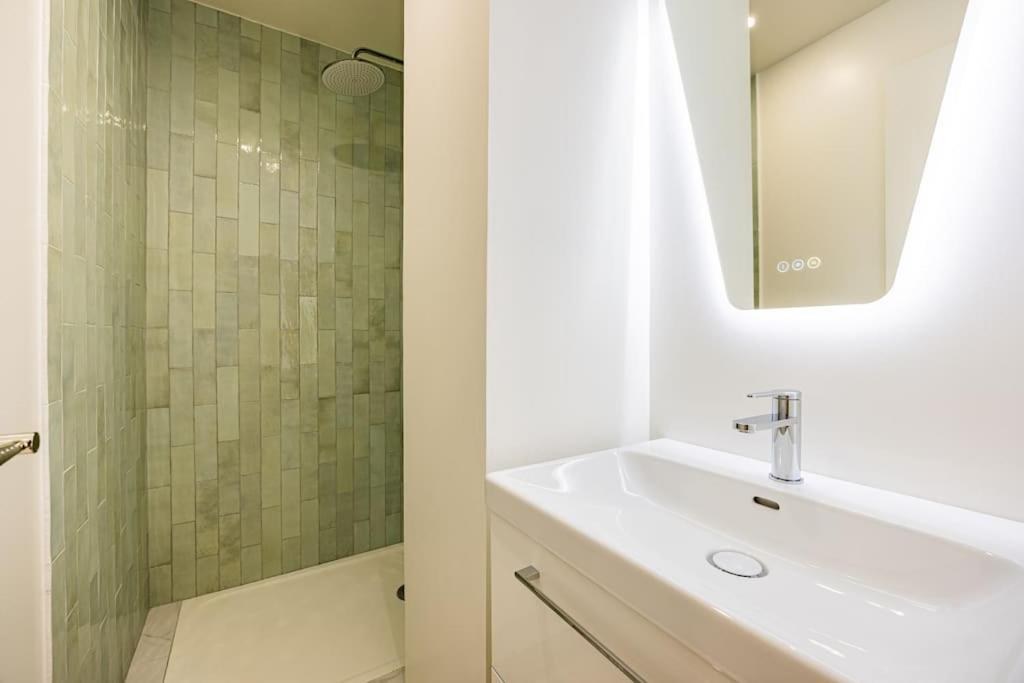8pers # 3 Bedrooms # Pereire # 17 Apartamento