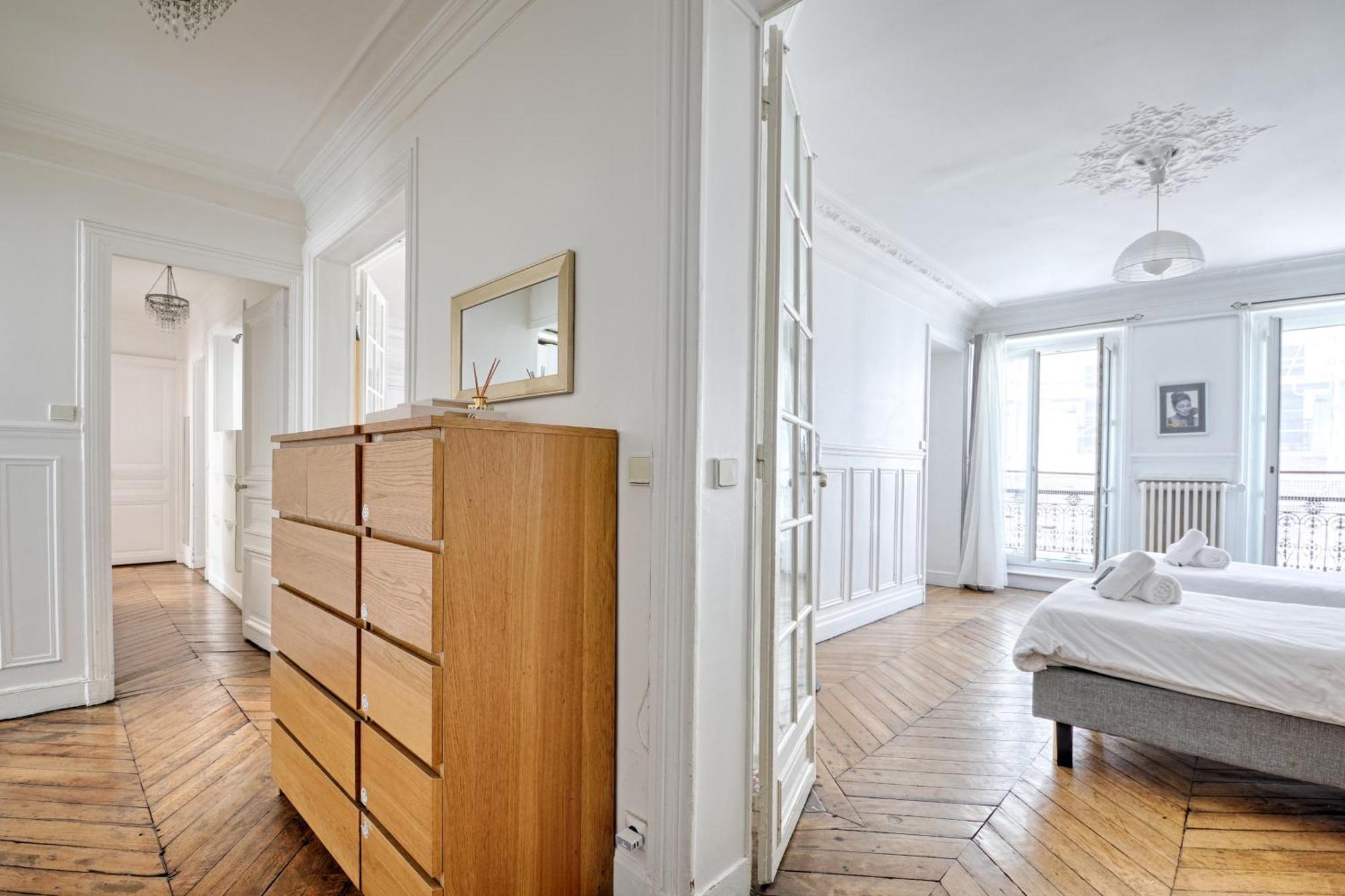 Le Petit - Appt 6p 127 M² A Paris