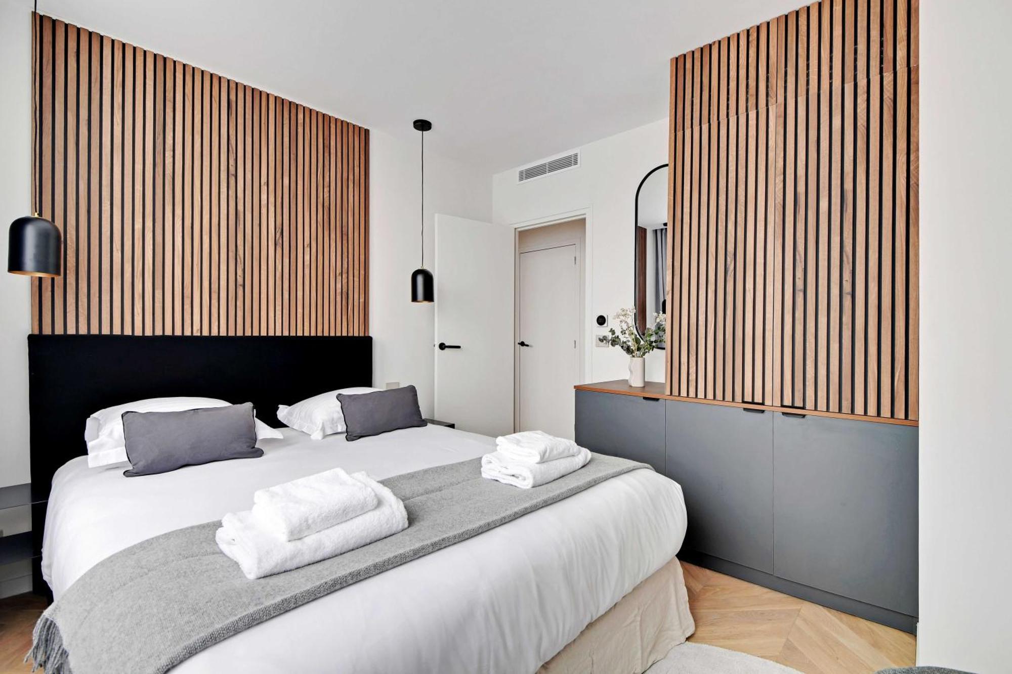 Elegant - 3br-8p - Champs-elysees Apartment *
