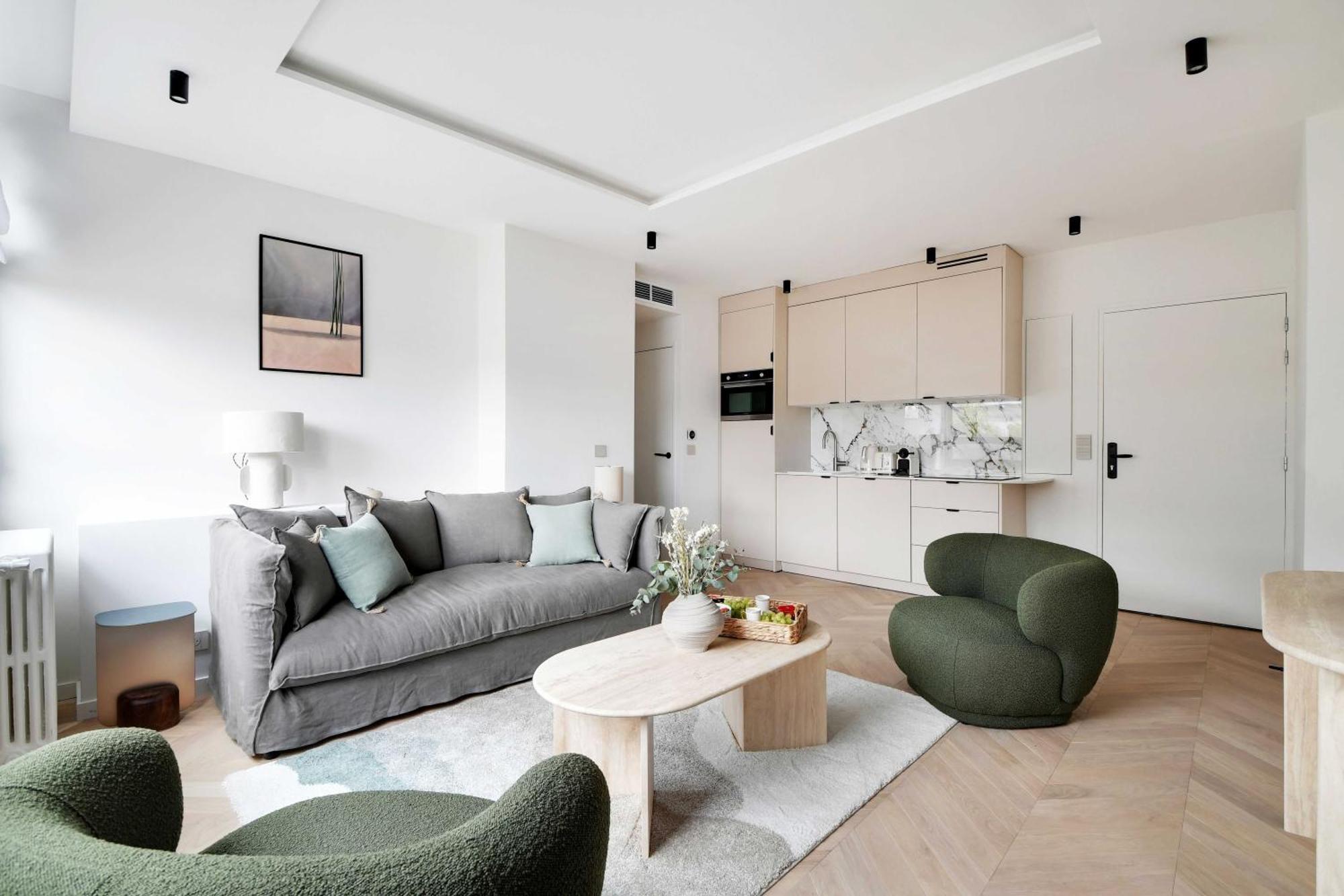 Elegant - 3br-8p - Champs-elysees Apartment
