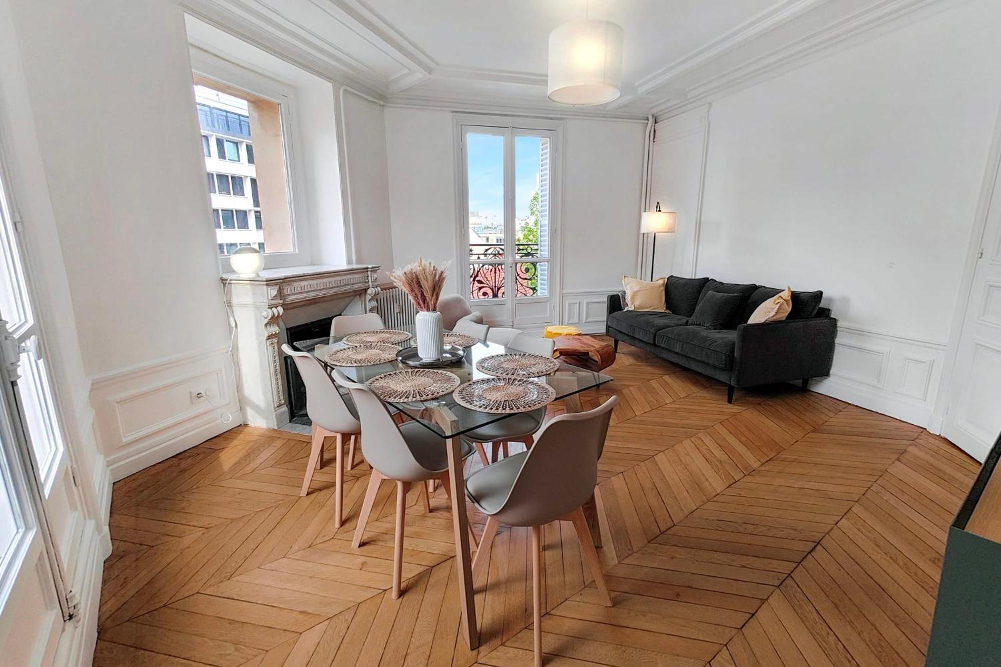 Apartment Amazing Refurbished Flat In V
