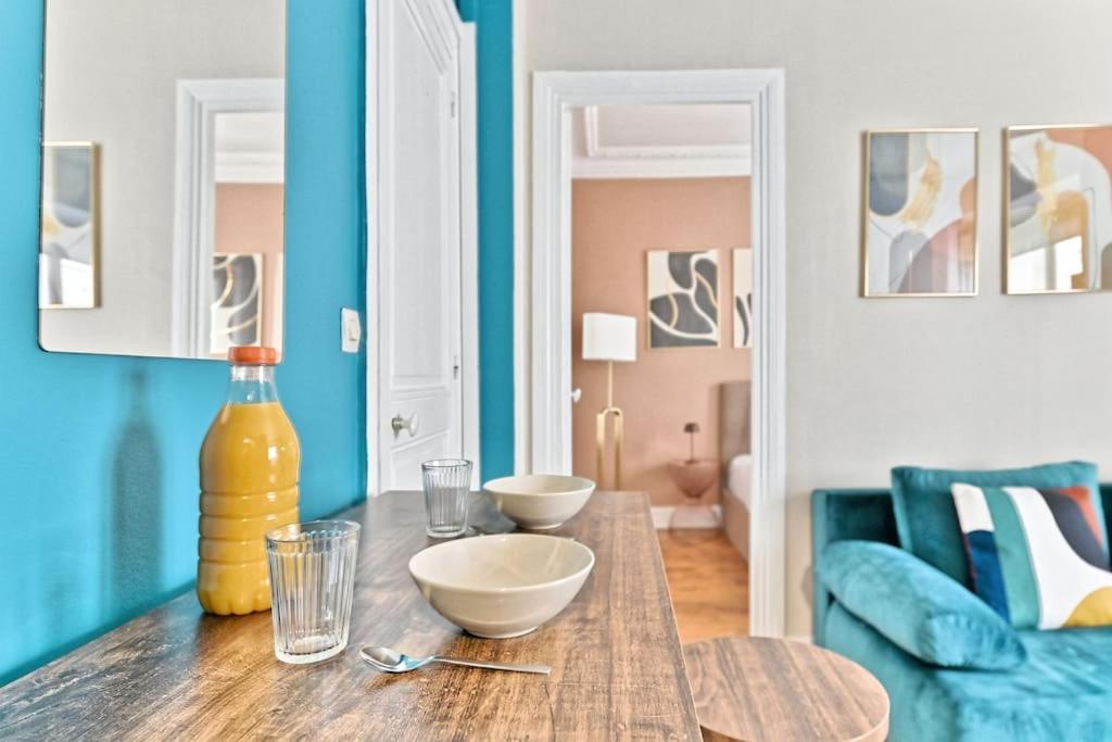 Appartement Cosy Et Colore Au Coeur De Paris