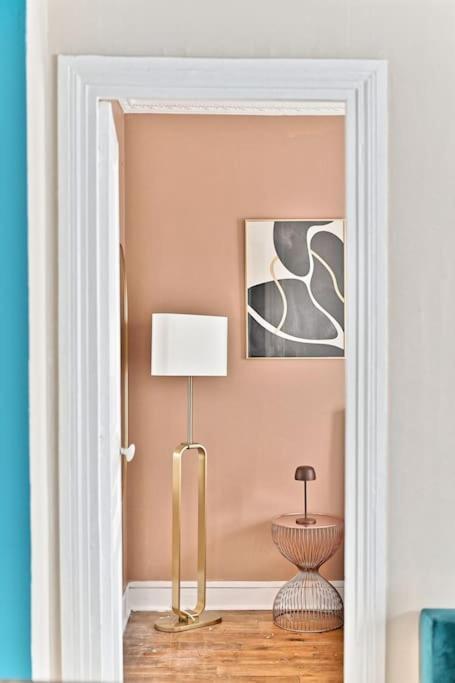 Cosy Et Colore Au Coeur De Appartement