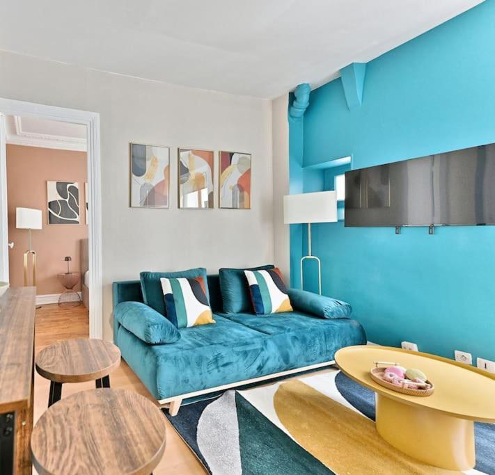 Cosy Et Colore Au Coeur De Appartement Paris