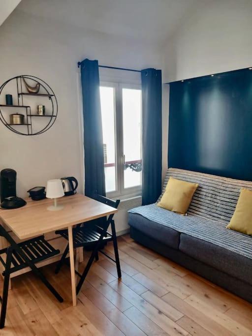 Joli Studio 18m2 En Plein Coeur Du Marais A !