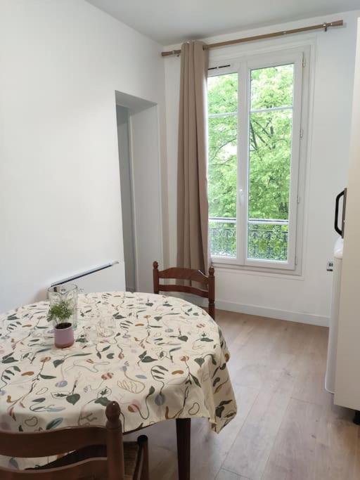 Apartment Bel Avec Vue Square - Nation - 3 Voyageurs
