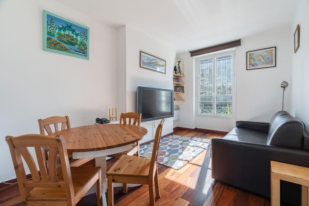 A Cosy 1-bdr In Montparnasse * Paris