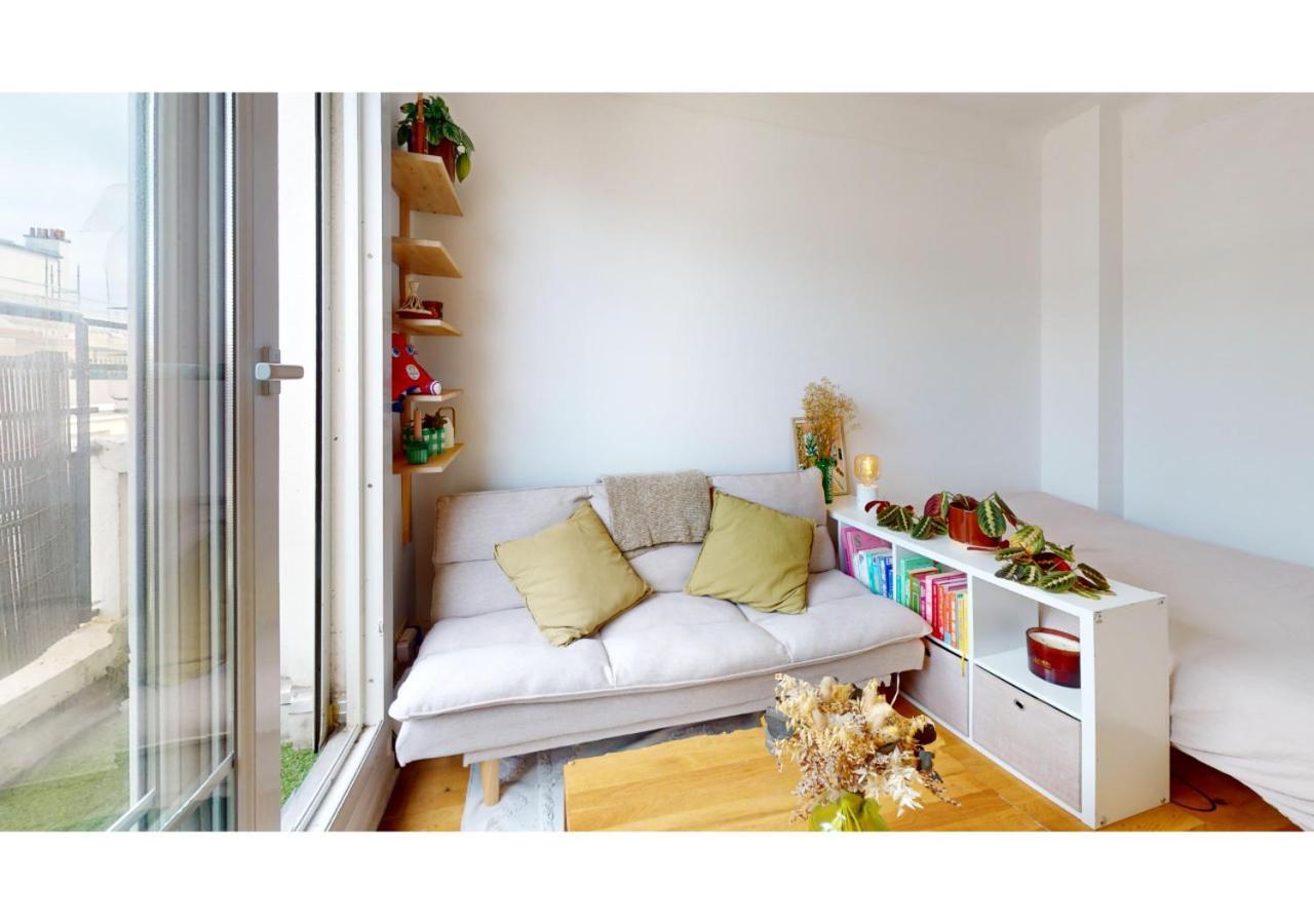 Joivy Charming Studio With Eiffel Tower View * Paris