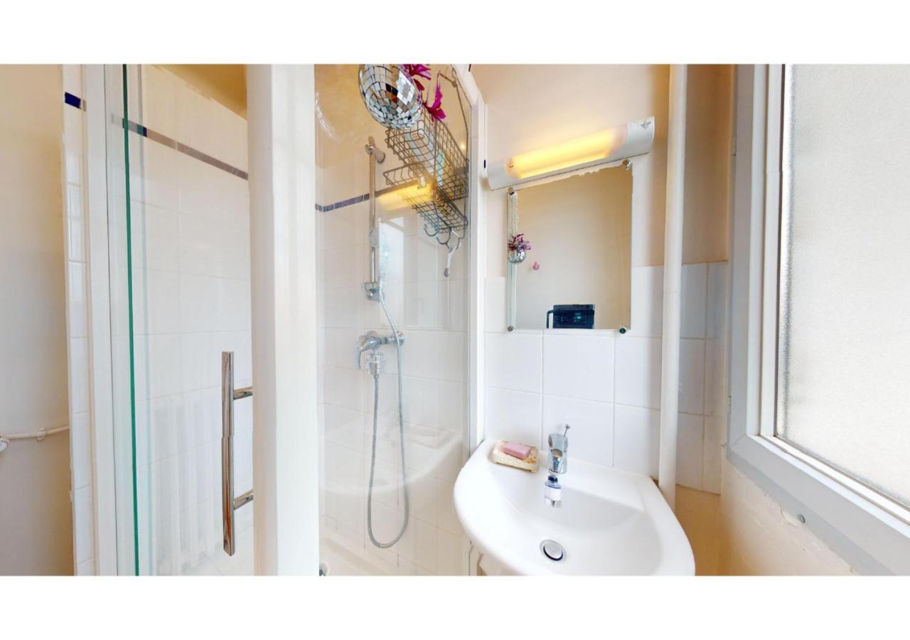 Joivy Charming Studio With Eiffel Tower View Apartment