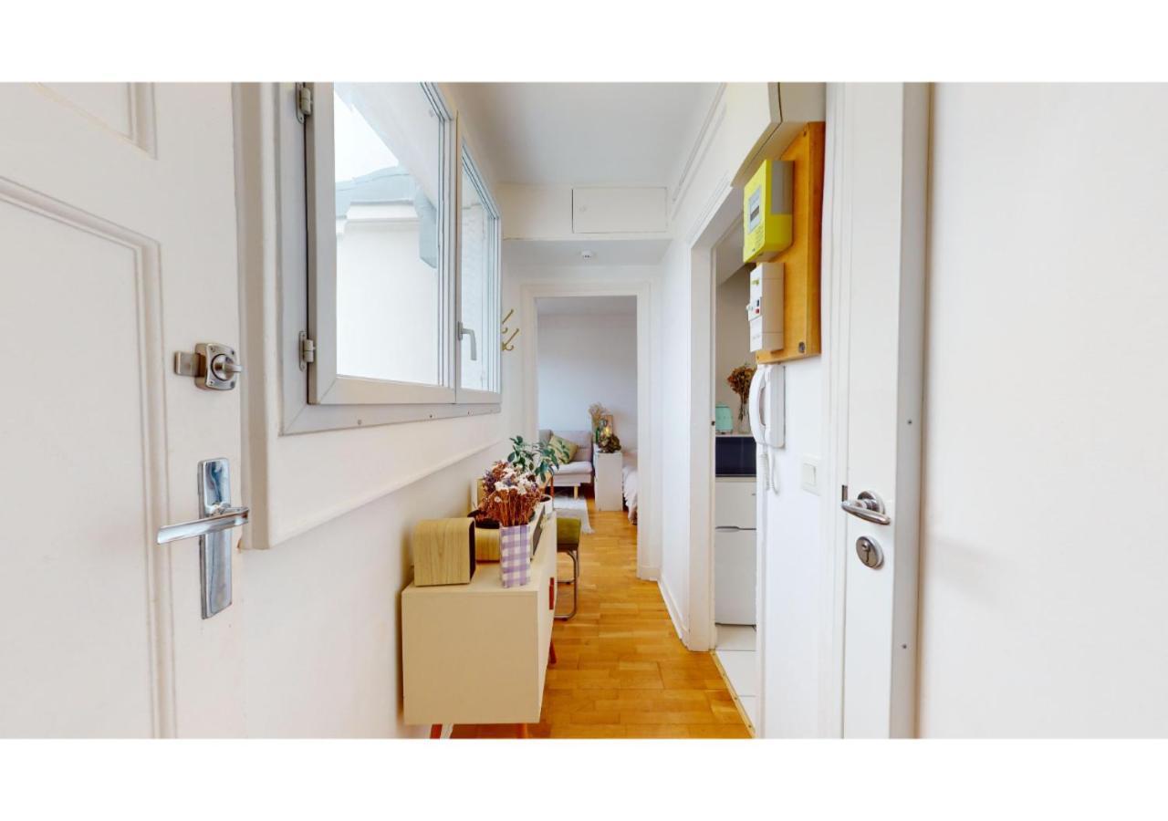 Appartement Joivy Charming Studio With Eiffel Tower View