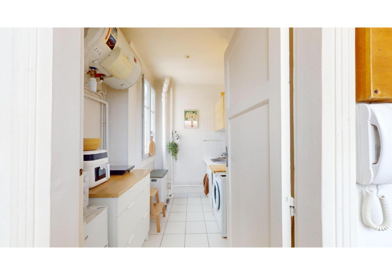 Appartement Joivy Charming Studio With Eiffel Tower View Paris