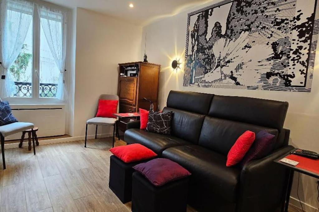 Doorman - Modern & Chic Studio In 17th * Paris