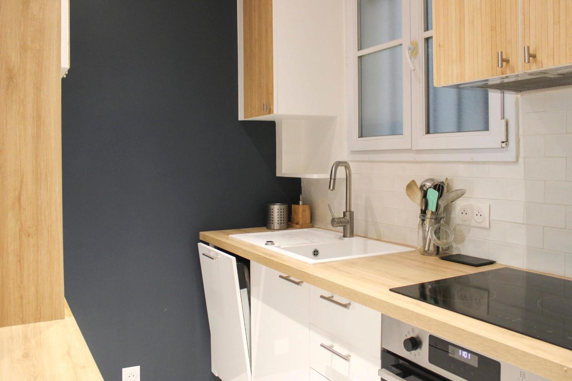 Apartment Charming T2 Near Montmartre
