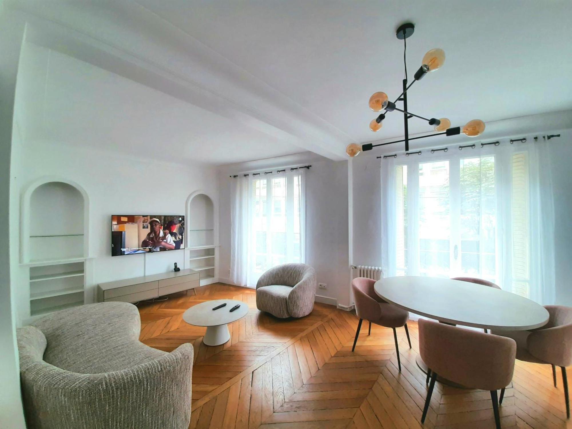 Apartment Rue Eugene Delacroix - 16