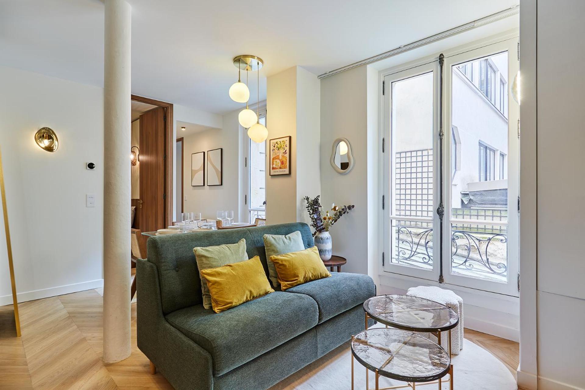 Apartment 2 Center Of By Prestige Paris