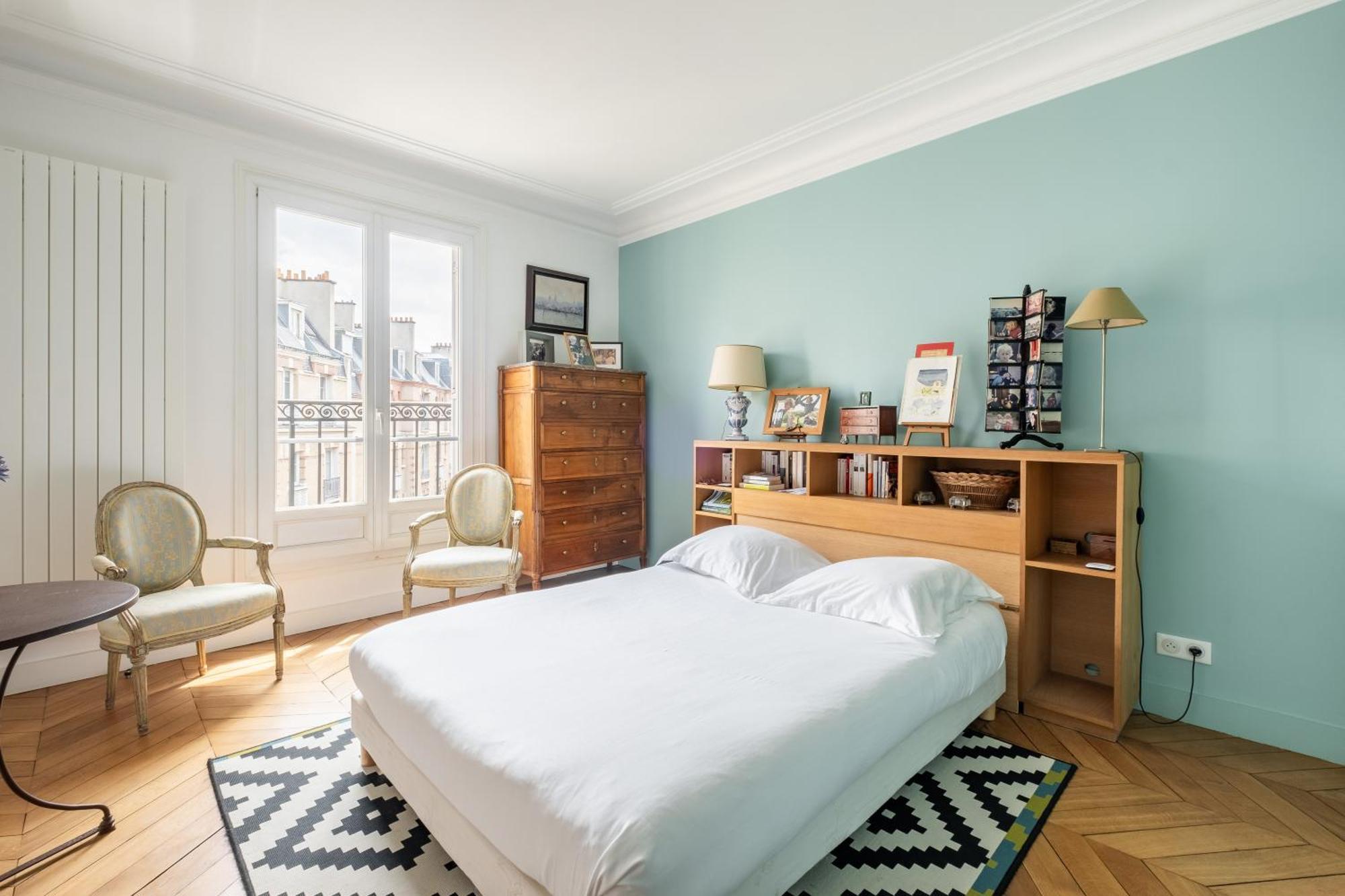 Veeve - Auteuil Refinement Paris