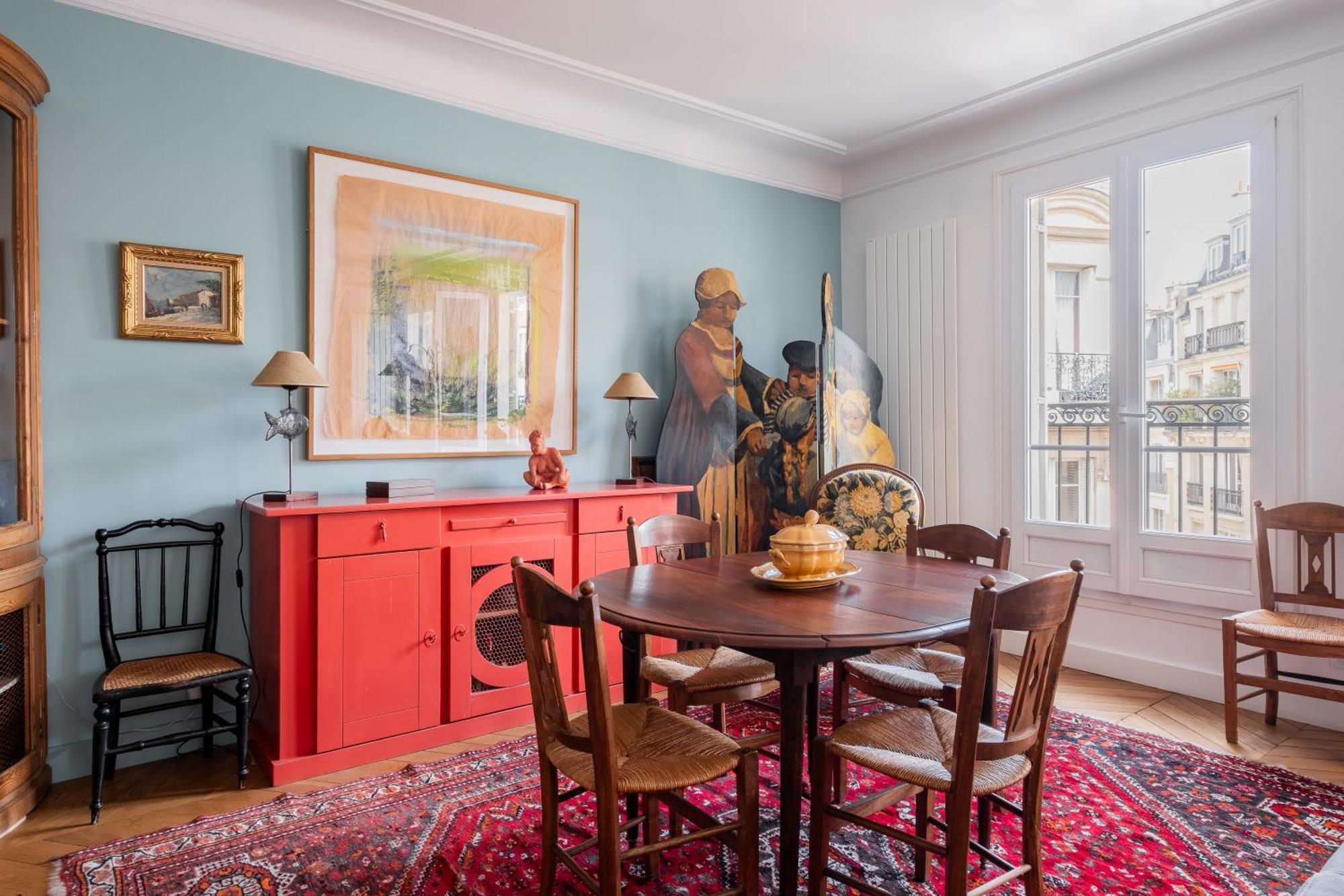 Veeve - Auteuil Refinement Paris