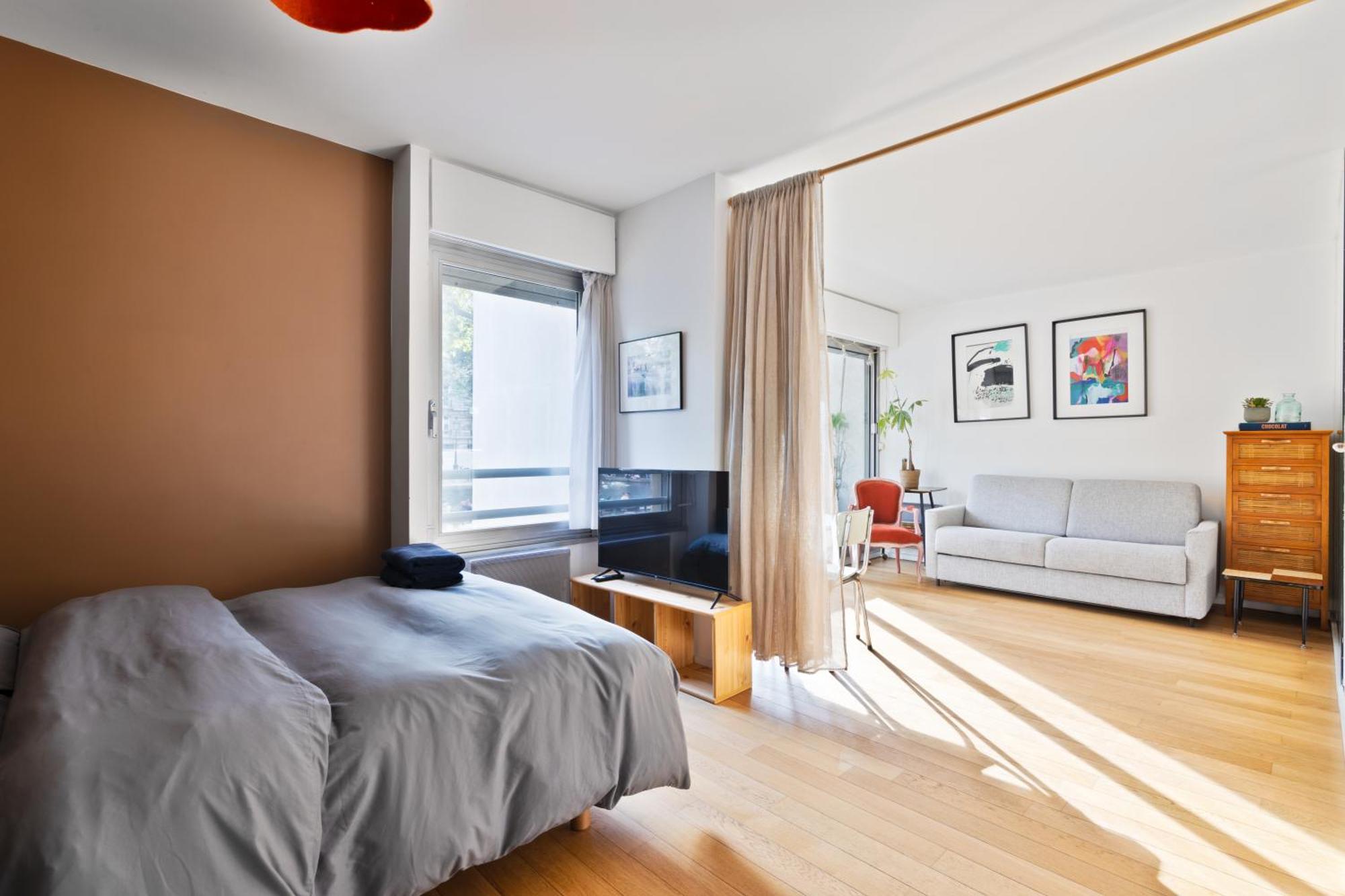 Republique Jemmapes Free Netflix Appartement *