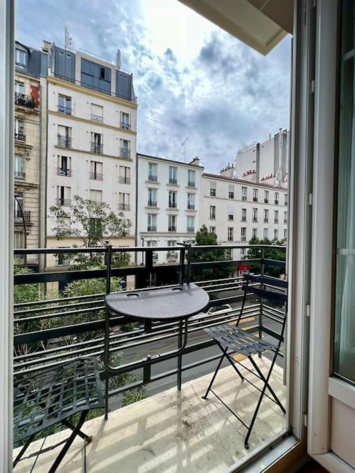 Apartment Grand Dans 8 Couchages *
