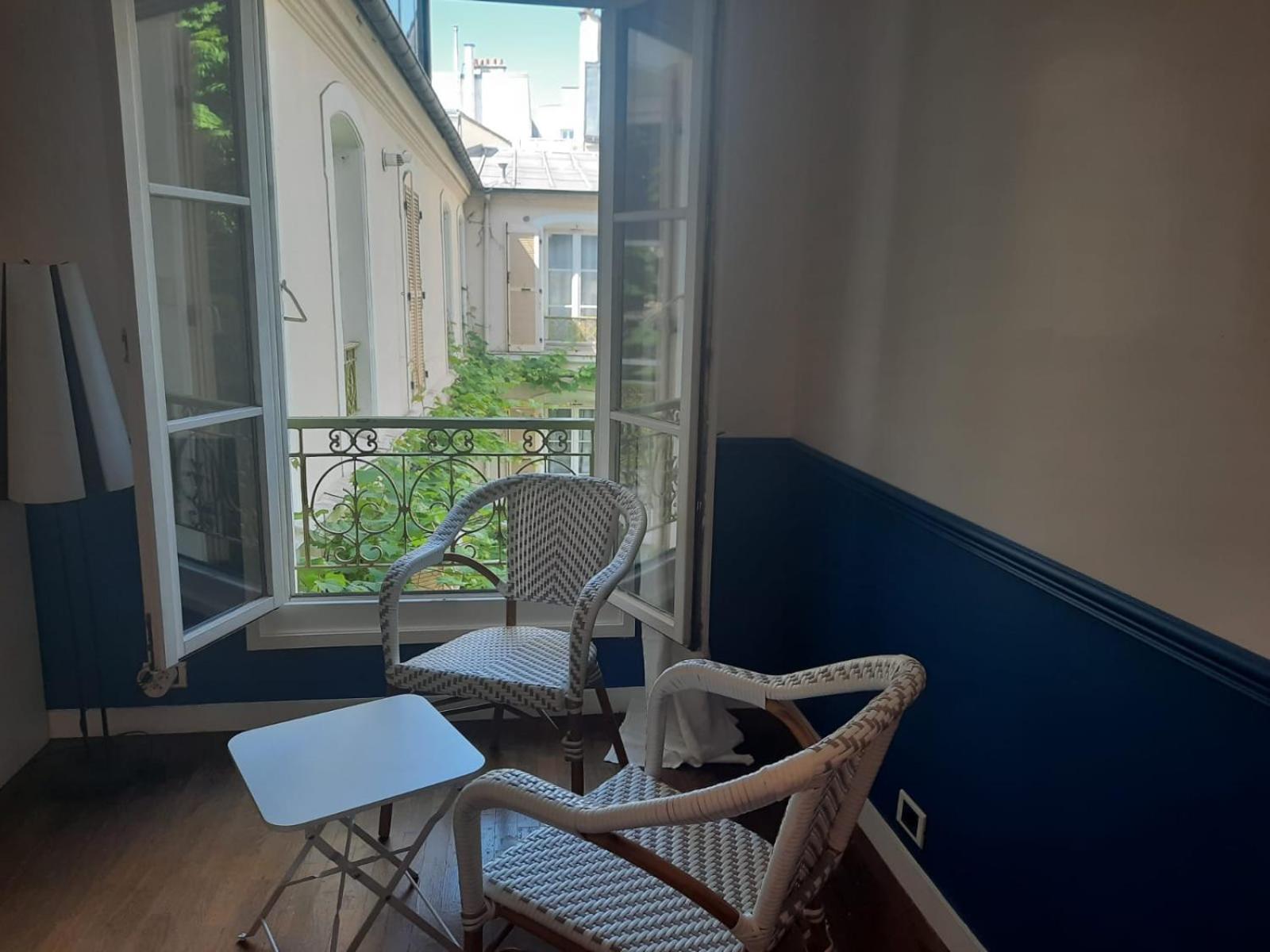 D'hotes Calmes Sur Jardin Batignolles Maison d'hôtes Paris