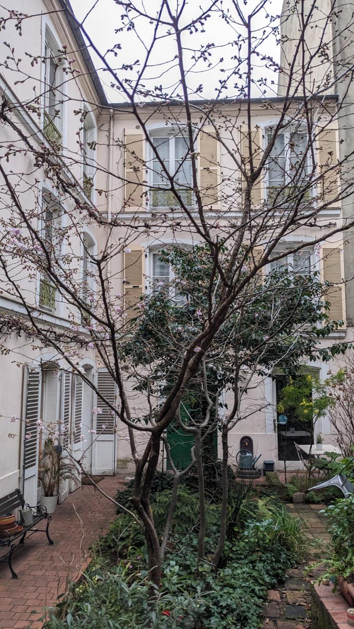 D'hotes Calmes Sur Jardin Batignolles Maison d'hôtes