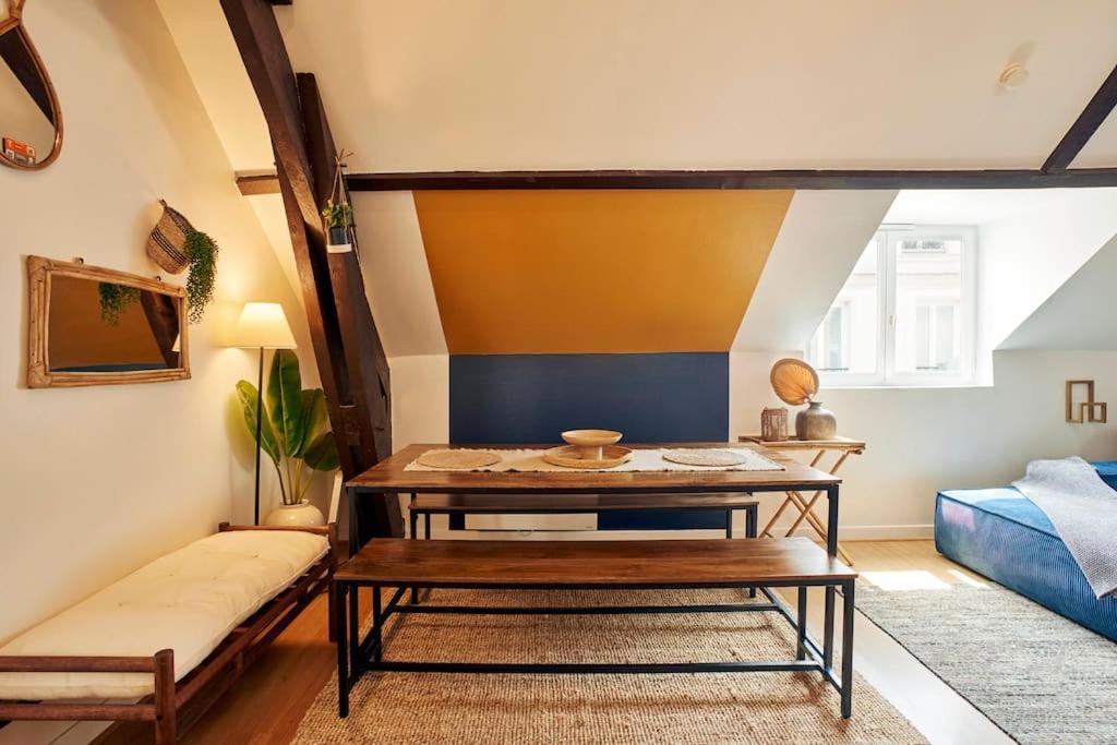 Bourgon Flat Paris