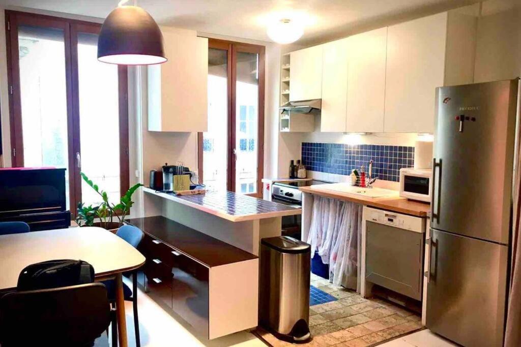 Delux2 Large Marais Apartment Paris