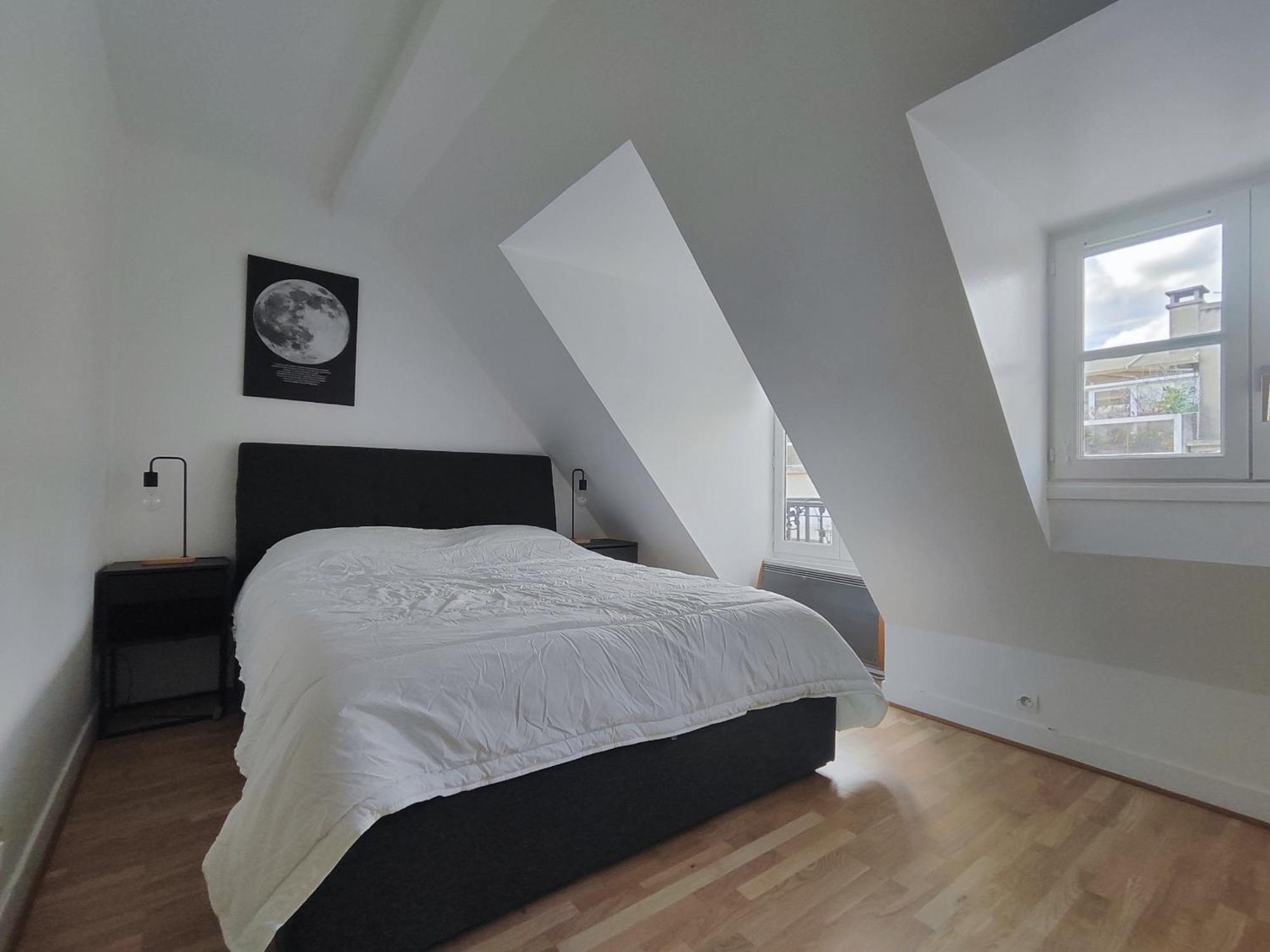 Rue De Berri - 8 Apartment