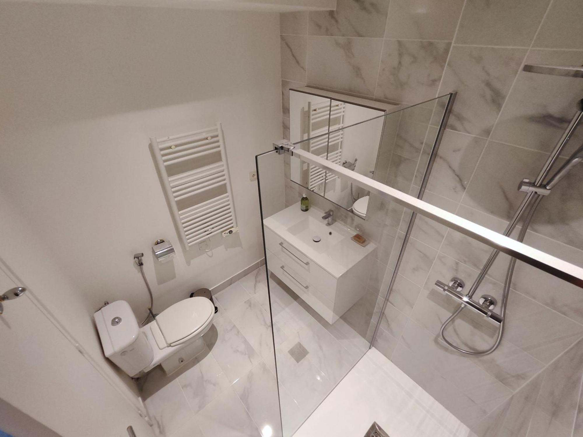 Rue De Berri - 8 Apartment *
