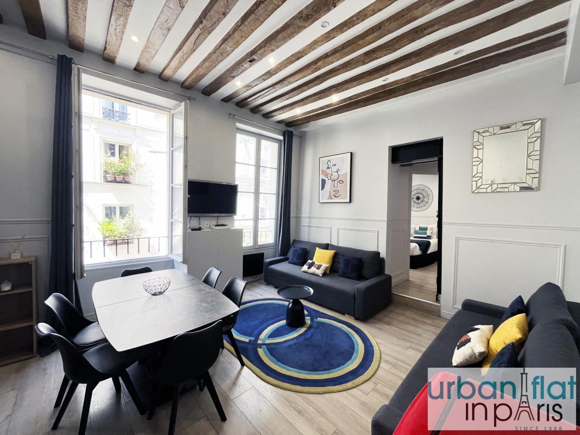 44 - Pretty 2 Bdr Flat In Paris