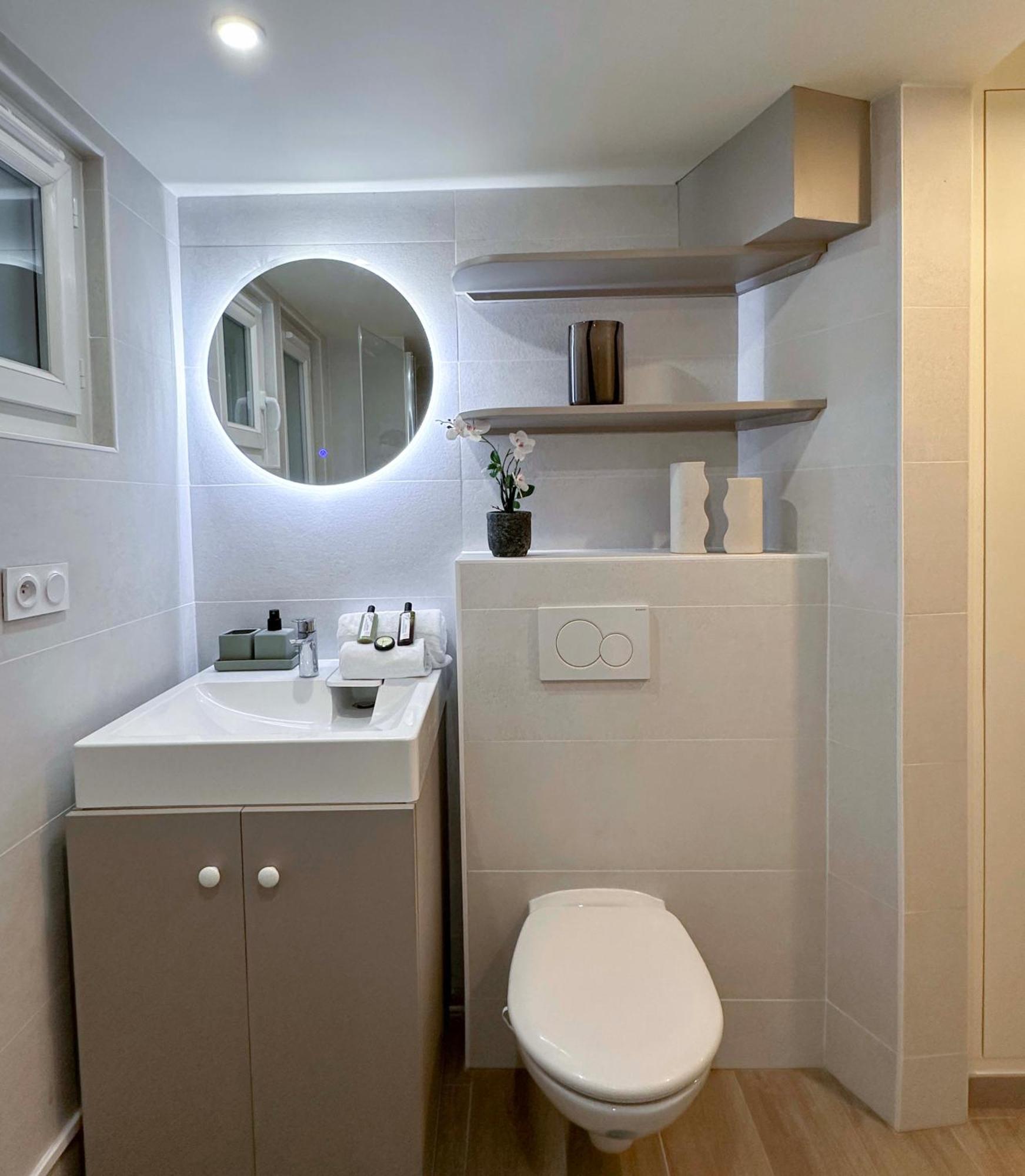 Brand New Near La Madeleine ! Appartement